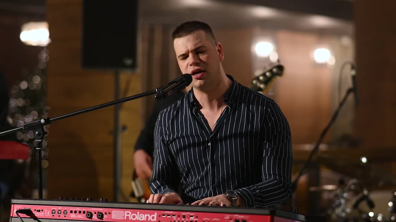 Bolesni od ljubavi — Luka Erić, cover i nastup