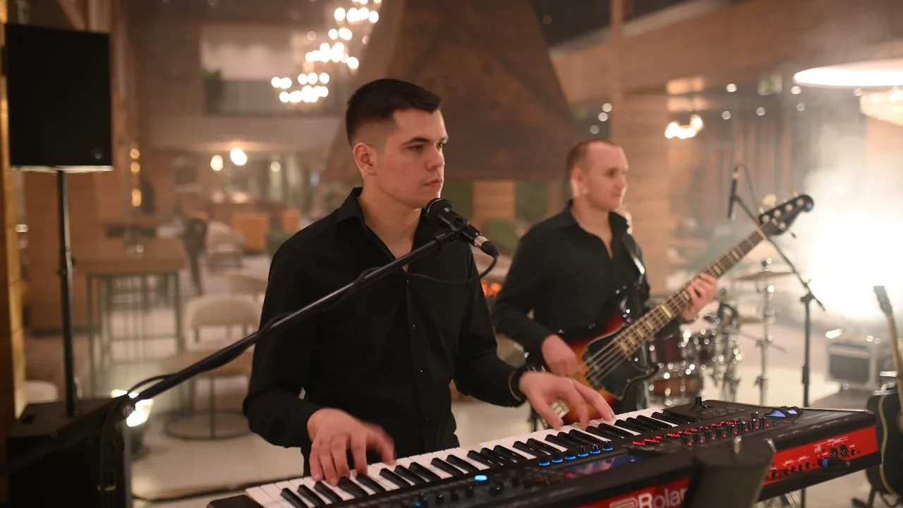 Luka Erić mix — Luka Erić, cover i nastup